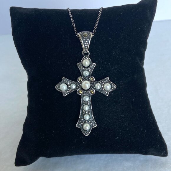 Oxidized Sterling Silver 925 Pearl Marcasite Cross Pendant Necklace 19.5" Chain - Picture 6 of 16
